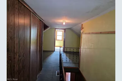 1528 40th Street NW, Canton, OH 44709 - Photo 7