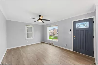 2819 Lincoln Avenue, Parma, OH 44134 - Photo 5