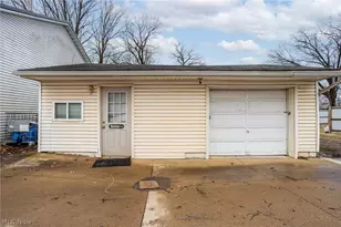 15355 Old Lincoln Way, Dalton, OH 44618 - Photo 31