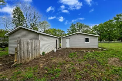 916 Abington Road, Akron, OH 44312 - Photo 7