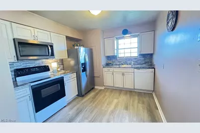 7970 Mentor Avenue #O5, Mentor, OH 44060 - Photo 31