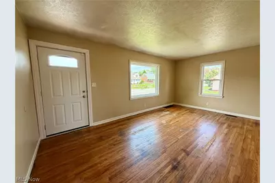 1528 34th Street NE, Canton, OH 44714 - Photo 7