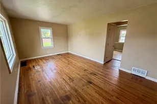 1528 34th St NE, Canton, OH 44714 - Photo 9