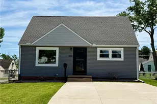 1528 34th St NE, Canton, OH 44714 - Photo 3