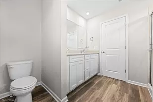 23840 Pine Valley Dr, Columbia Station, OH 44028 - Photo 29