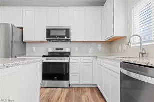 23840 Pine Valley Dr, Columbia Station, OH 44028 - Photo 11