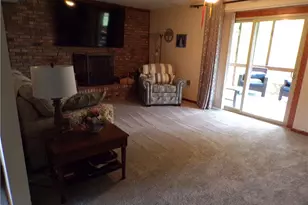 63 Lynn Dr, Williamstown, WV 26187 - Photo 19