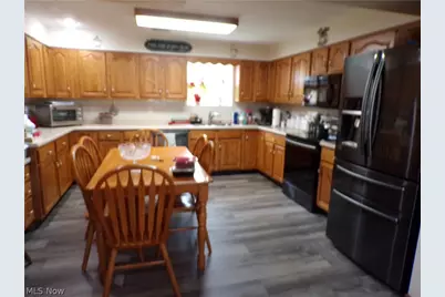 63 Lynn Drive, Williamstown, WV 26187 - Photo 7