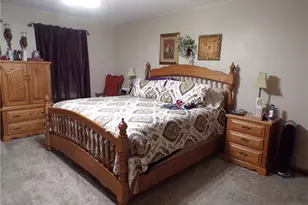 63 Lynn Dr, Williamstown, WV 26187 - Photo 9