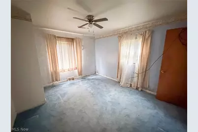 572 Comstock Street NW, Warren, OH 44483 - Photo 11