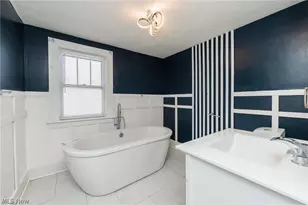 261 Madison Ave, Akron, OH 44320 - Photo 21