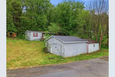 46149 Walnut Street, Rogers, OH 44455 - Photo 1