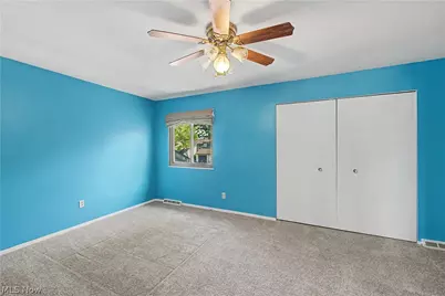5556 Hilltop Oval, Parma, OH 44134 - Photo 13