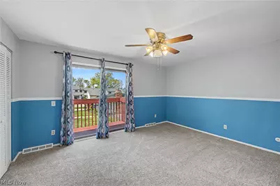 5556 Hilltop Oval, Parma, OH 44134 - Photo 11