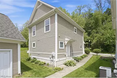 182 Elizabeth Parkway, Akron, OH 44304 - Photo 35