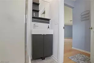 182 Elizabeth Pkwy, Akron, OH 44304 - Photo 13