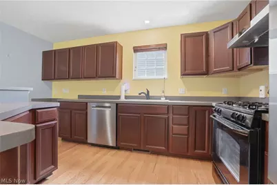 182 Elizabeth Parkway, Akron, OH 44304 - Photo 7