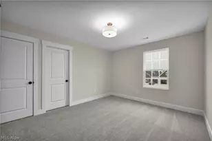 883 White Willow Ln, Brunswick, OH 44212 - Photo 19