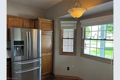 1136 Pine Bluff Drive NE, New Philadelphia, OH 44663 - Photo 5