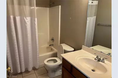 1136 Pine Bluff Drive NE, New Philadelphia, OH 44663 - Photo 23
