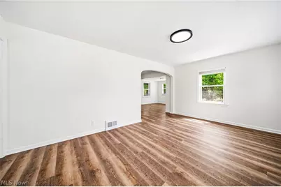 3579 Lloyd Road, Loveland, OH 44111 - Photo 5