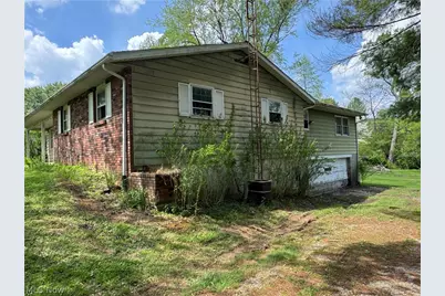 1651 N Trend Drive, Zanesville, OH 43701 - Photo 3
