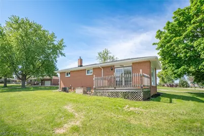 4544 Lakeknoll Street, Louisville, OH 44641 - Photo 37