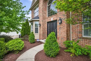 20374 Tramore Lane, Strongsville, OH 44149 - Photo 3