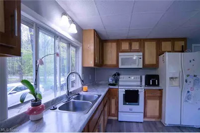 6201 Hatches Corners Road, Conneaut, OH 44030 - Photo 7