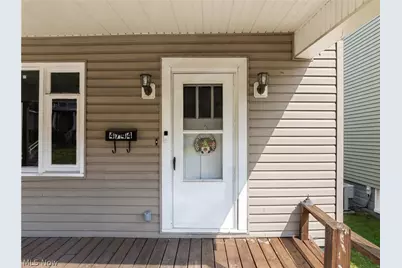 4744 Noble Street, Bellaire, OH 43906 - Photo 5