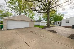 30414 Mildred Dr, Willowick, OH 44095 - Photo 41
