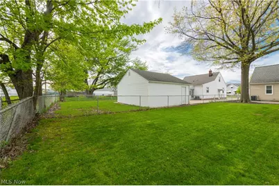 30414 Mildred Drive, Willowick, OH 44095 - Photo 43