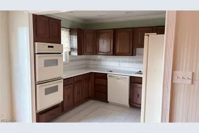 2521 East Drive, Marion, OH 43302 - Photo 9