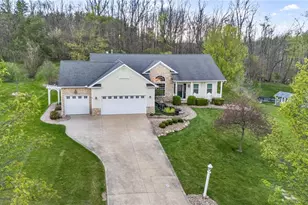 3519 Lake Ridge Dr, Medina, OH 44256 - Photo 5
