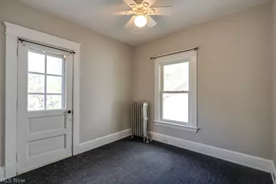 3255 Hyde Park Avenue, Cleveland Heights, OH 44118 - Photo 23
