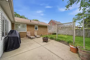 218 Bonnett St SW, North Canton, OH 44720 - Photo 41