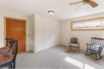 218 Bonnett Street SW, North Canton, OH 44720 - Photo 13