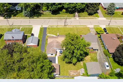 218 Bonnett Street SW, North Canton, OH 44720 - Photo 37