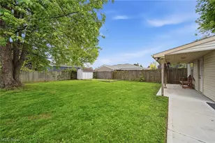 218 Bonnett St SW, North Canton, OH 44720 - Photo 45