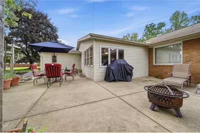 218 Bonnett Street SW, North Canton, OH 44720 - Photo 43
