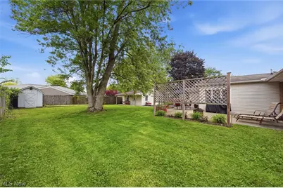 218 Bonnett Street SW, North Canton, OH 44720 - Photo 39