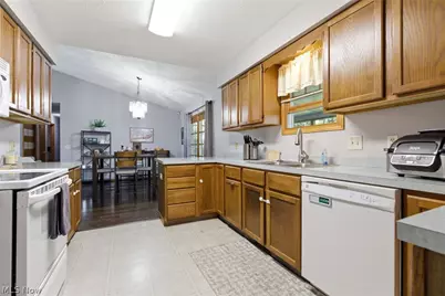 70 Florence Avenue, Painesville Twp, OH 44077 - Photo 15