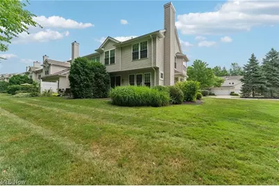 2672 Wyndgate Court #2672, Westlake, OH 44145 - Photo 3