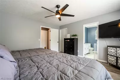 6470 Pilot Knob Avenue NE, Louisville, OH 44641 - Photo 15