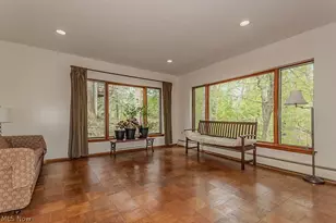 6811 Drexel Dr, Green Hills, OH 44131 - Photo 21