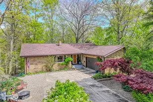 6811 Drexel Dr, Green Hills, OH 44131 - Photo 3