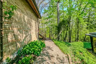 6811 Drexel Dr, Green Hills, OH 44131 - Photo 45