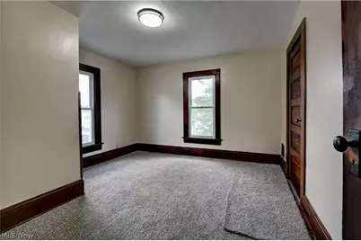 1018 Prospect Avenue NW, New Philadelphia, OH 44663 - Photo 27