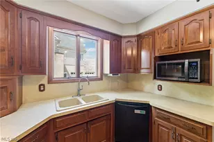 3471 E Erie Ave, Lorain, OH 44052 - Photo 19