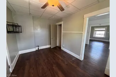 160 Hager Street, Hubbard, OH 44425 - Photo 3
